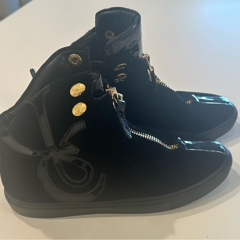 Giuseppe Zanotti black suede hightop sneakers size 7